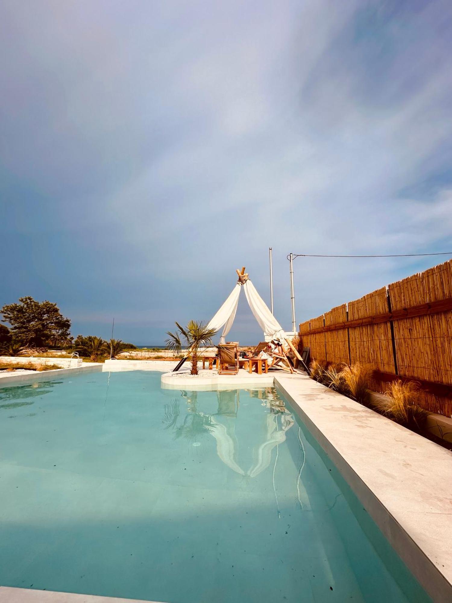 Amo Golden Suites Chrisi Ammoudia Exterior foto