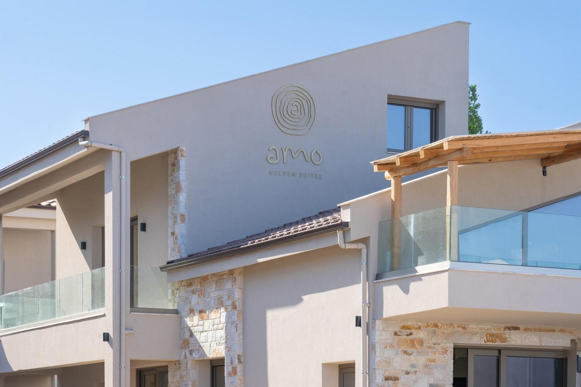 Amo Golden Suites Chrisi Ammoudia Exterior foto